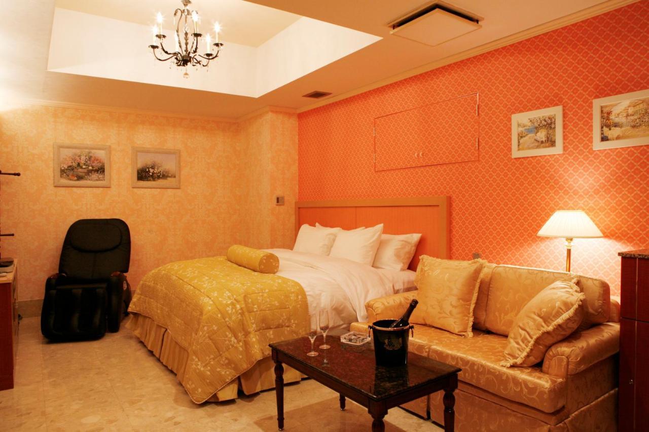 Meguro Emperor (Adults Only) — Photos 2